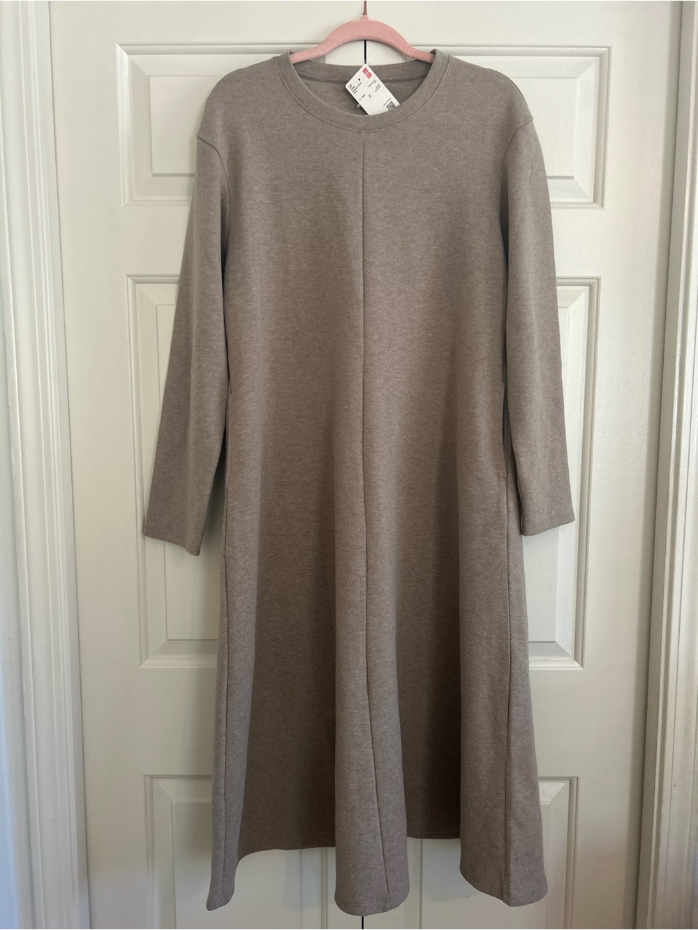 Uniqlo Taupe A-Line Long Sleeve Cotton Blend Jersey Dress w Pockets NWT, Size M